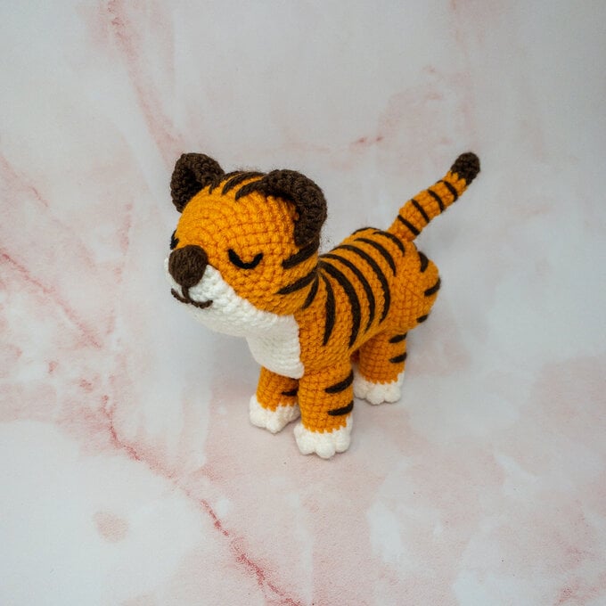 how-to-crochet-a-tiger-front.jpg?sw=680&q=85