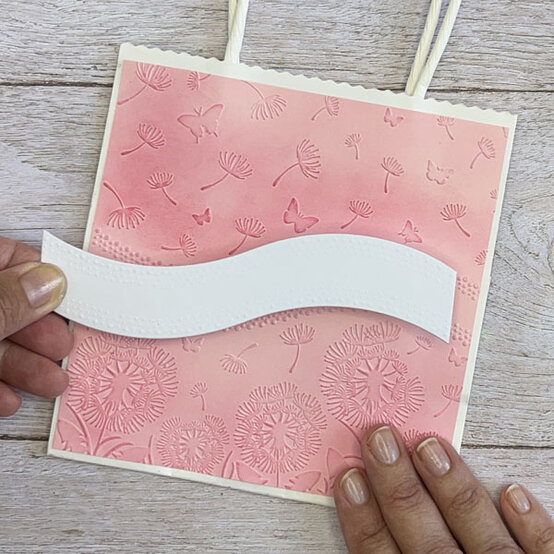 die%2Dcut%2Dprojects%2Dfor%2Dbeginners%5Fgift%2Dbag%2Dstep%2D2.jpg?sw=554&q=85