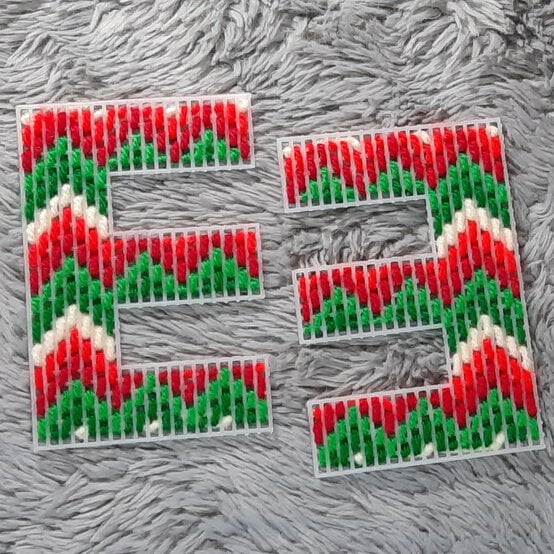 Idea_how-to-make-a-bargello-keyring_step7b.jpg?sw=554&q=85