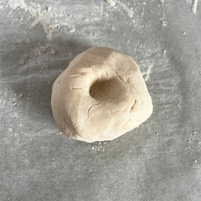 how-to-make-salt-dough-pumpkins_step-2a.jpg?sw=680&q=85