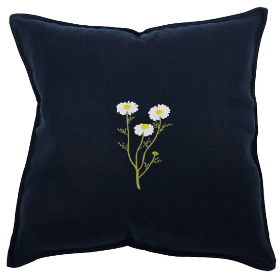 daisies.jpg?sw=554&q=85