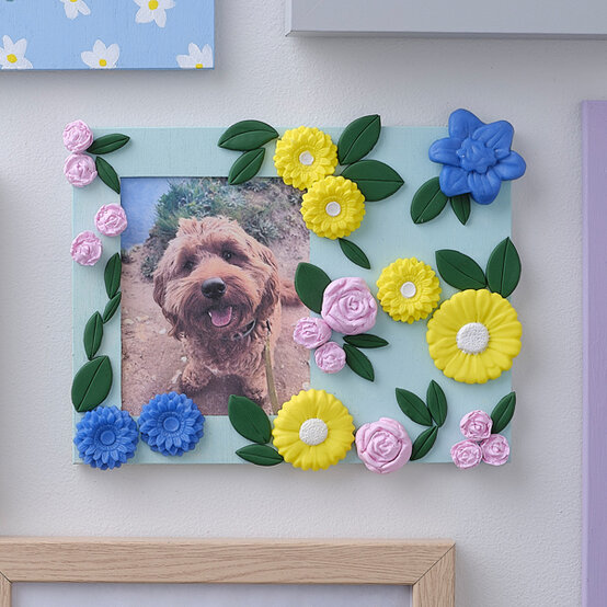 idea_how-to-make-a-fimo-clay-photo-frame_step11.jpg?sw=554&q=85