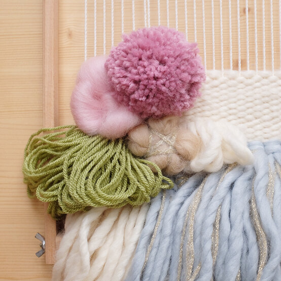 how_to_make_-a_floral_weave_32.jpg?sw=554&q=85