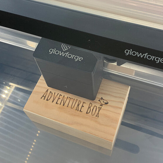 glowforge-how-to-make-a-personalised-memory-box_step2a.jpg?sw=554&q=85