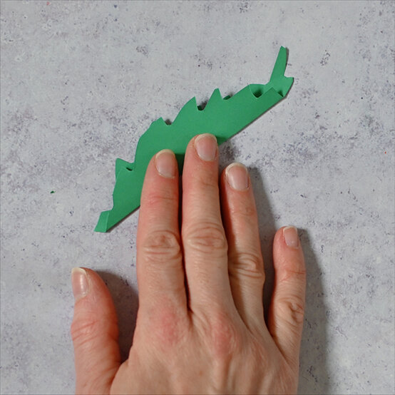 how-to-make-a-pom-pom-thistle-step3.jpg?sw=554&q=85