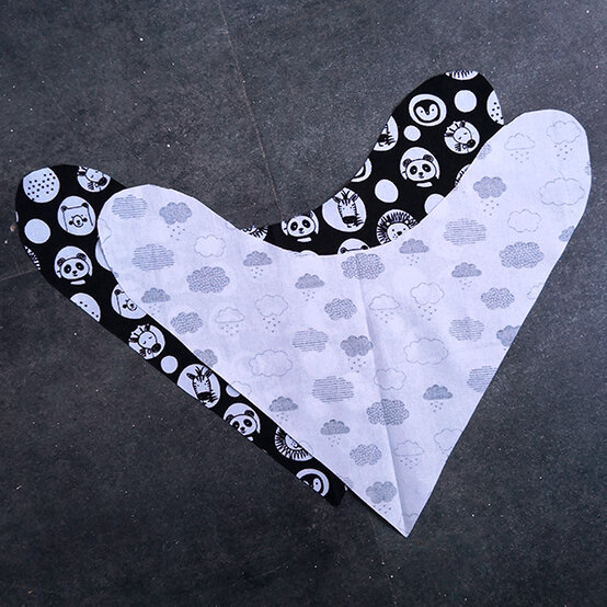 baby-bibs-16.jpg?sw=554&q=85