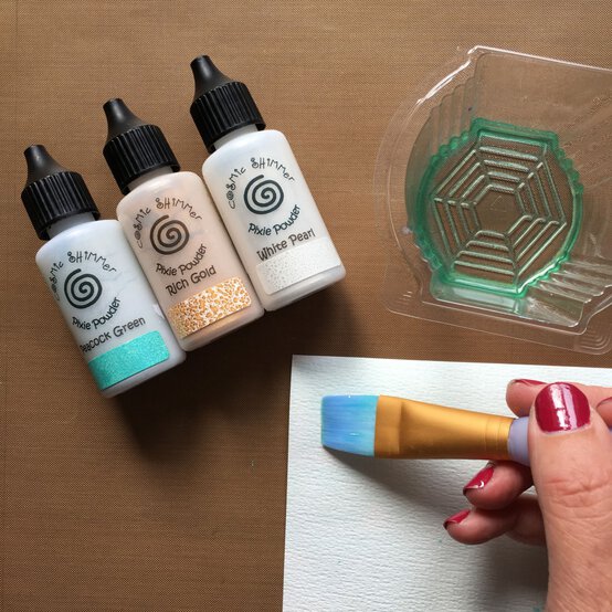 gliding-flakes-album-cover-pixie-powder-step-1-edit.jpg?sw=554&q=85