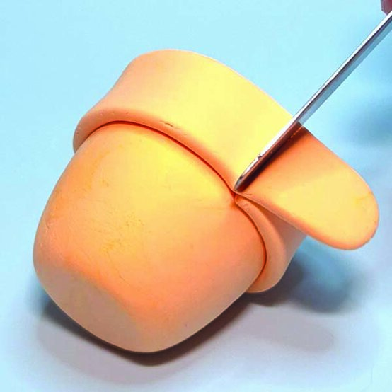 ideas%5Fclay%2Dcharacter%2Dprojects%2Dfor%2Dkids%5Fcactus%5Fstep%2D2c.jpg?sw=554&q=85