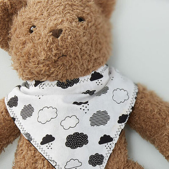sew-baby-bibs-header2crop.jpg?sw=554&q=85