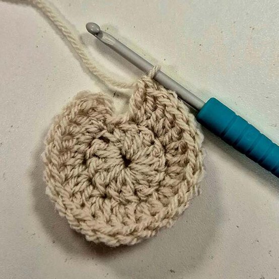 ideas%5Fcrochet%2Ddrinks%2Dholder%5F1.jpg?sw=554&q=85