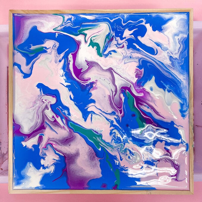 idea_get-started-in-fluid-art_pouring.jpg?sw=680&q=85