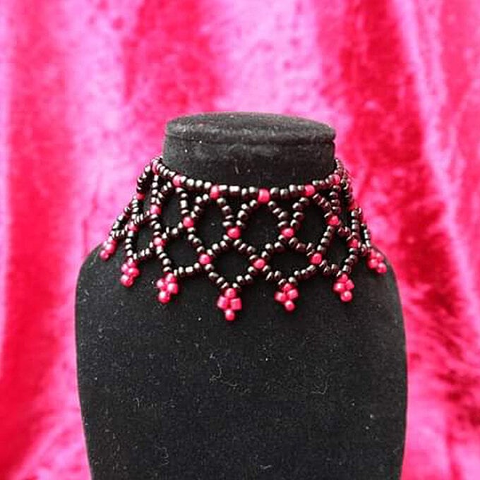 artisan-lily-cumming-beaded-choker-necklace.jpg?sw=680&q=85