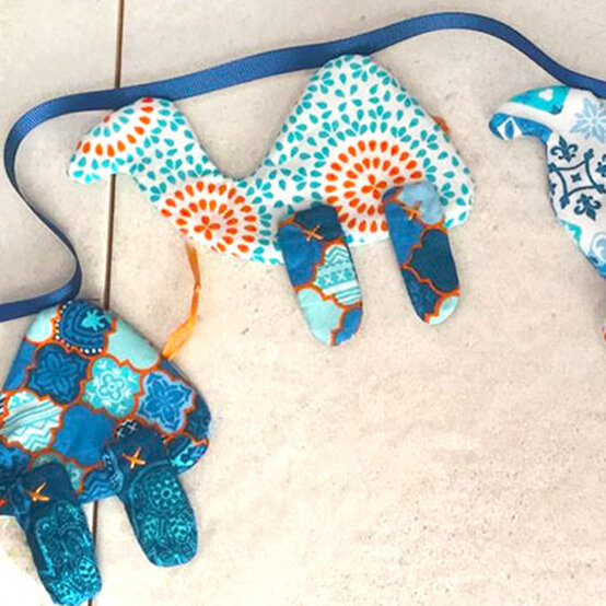 camel-bunting-headercrop.jpg?sw=554&q=85