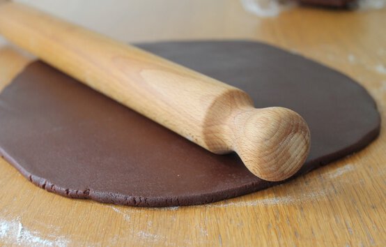 chocolate-dough-2.jpg?sw=554&q=85