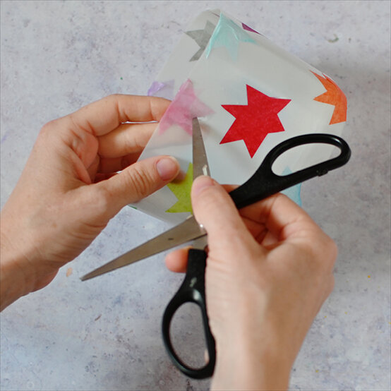 diwali-lanterns-4a.jpg?sw=554&q=85