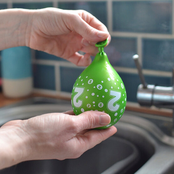 dinosaur-eggs_step-2_2.jpg?sw=554&q=85