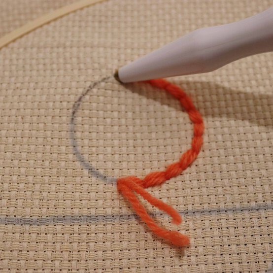 punch-needle-portrait-7.jpg?sw=554&q=85