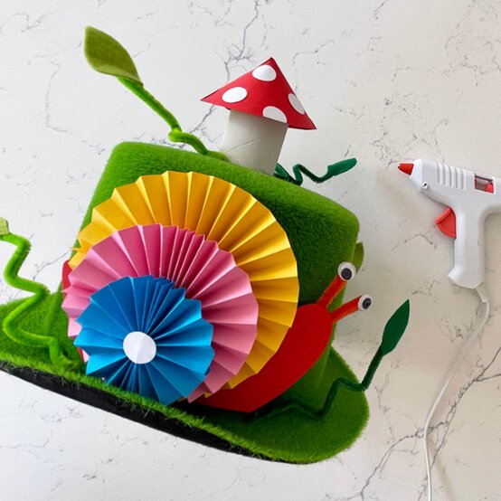 Idea_how-to-make-a-spring-bonnet_step7.jpg?sw=554&q=85