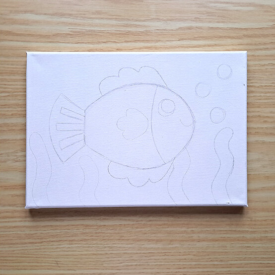 ideas%5Fpainting%2Dideas%2Dfor%2Dkids%5Ffish%5Fstep%2D1d.jpg?sw=554&q=85