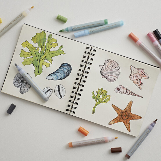 ideas%5Fways%2Dto%2Dillustrate%2Dusing%2Dpens%5Fpaint%2Dpens.jpg?sw=554&q=85