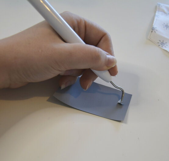 cricut_how_to_make_a_nursery_wall_hanging_step14_2.jpg?sw=554&q=85