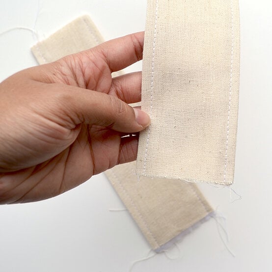 eid-countdown-calendar_9c.jpg?sw=554&q=85