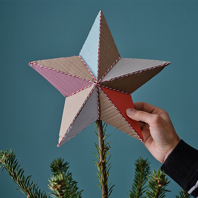 sustainable-christmas-tree-topper.jpg?sw=680&q=85