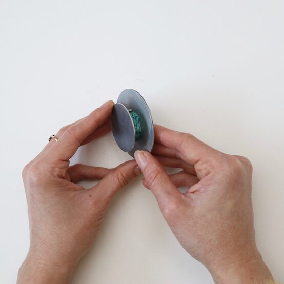 how_to_make_a_doctor_pearl_costume_step1-square.jpg?sw=554&q=85