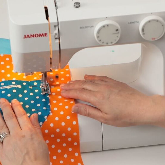 buttonpocket-step17.jpg?sw=554&q=85