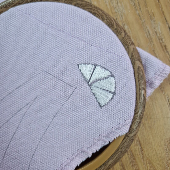 idea%5Fembroidered%2Dkids%2Dbunting%5Fstep%2D30.jpg?sw=554&q=85