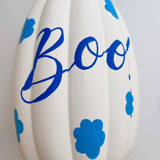 idea_ceramic-painted-pumpkins_11b.jpg?sw=554&q=85