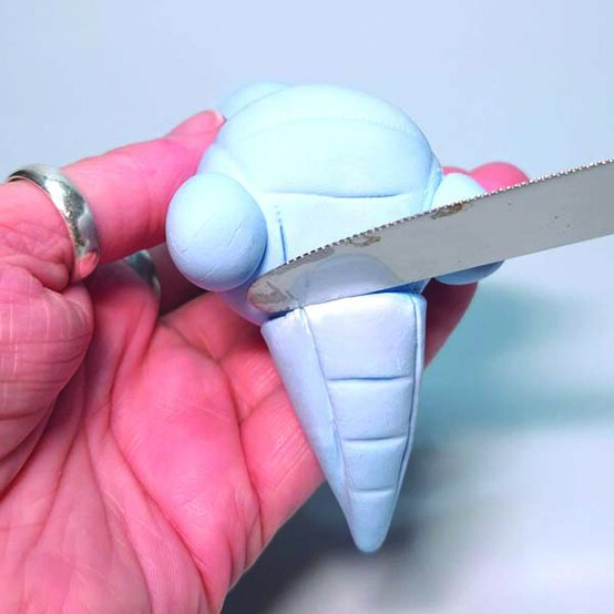 ideas%5Fclay%2Dcharacter%2Dprojects%2Dfor%2Dkids%5Fdinosaur%5Fstep%2D5c.jpg?sw=554&q=85