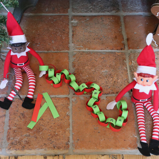 idea%5Fquick%2Dand%2Deasy%2Dchristmas%2Delf%2Dideas%5Fstep%2D02.jpg?sw=554&q=85