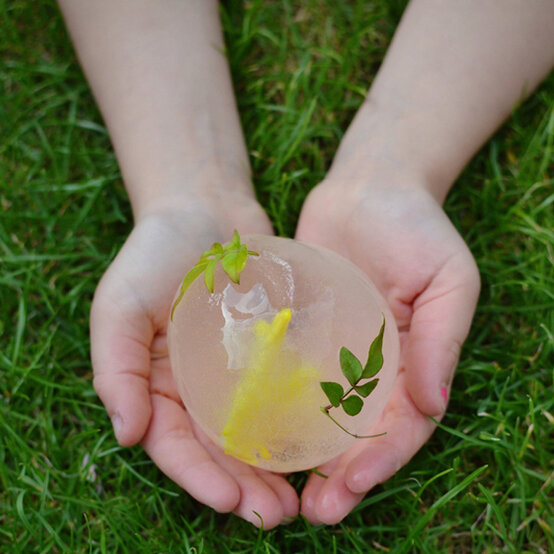 idea_summer-crafts-for-kids-for-under_dinosaur.jpg?sw=554&q=85