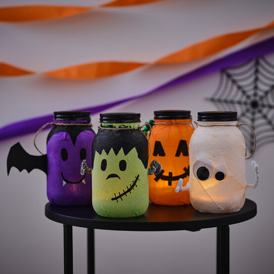 easy%2Dhalloween%2Dcraft%2Dideas%2Dfor%2Dkids%5Fstep%2D7.jpg?sw=554&q=85