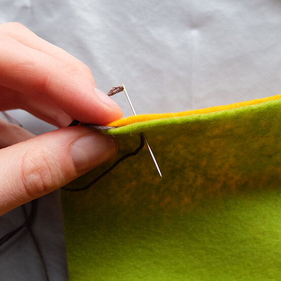 felt-pencilcase-step7.jpg?sw=554&q=85