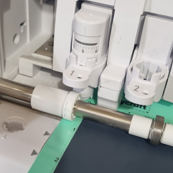 idea%5Fsilhouette%2Dbridesmaid%2Dpouches%5F%2D8.jpg?sw=554&q=85