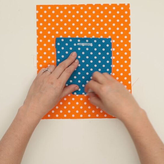 buttonpocket-step13.jpg?sw=554&q=85