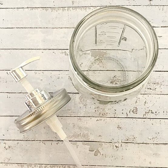 how_to_make_liquid_soap_step_4.jpg?sw=554&q=85