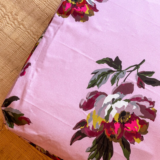 joules-footstool---step-13.jpg?sw=554&q=85