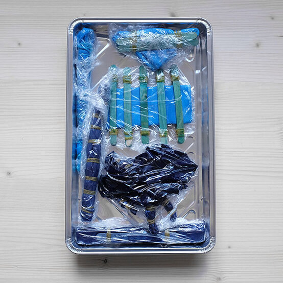 shibori-tie-dye-step15.jpg?sw=554&q=85