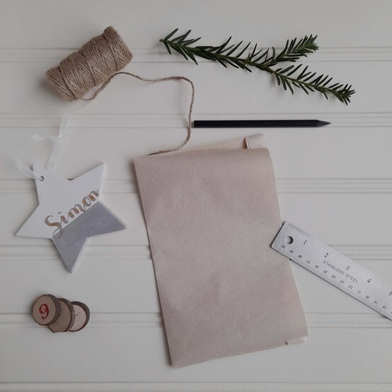 paper-bag-step-2.jpg?sw=554&q=85