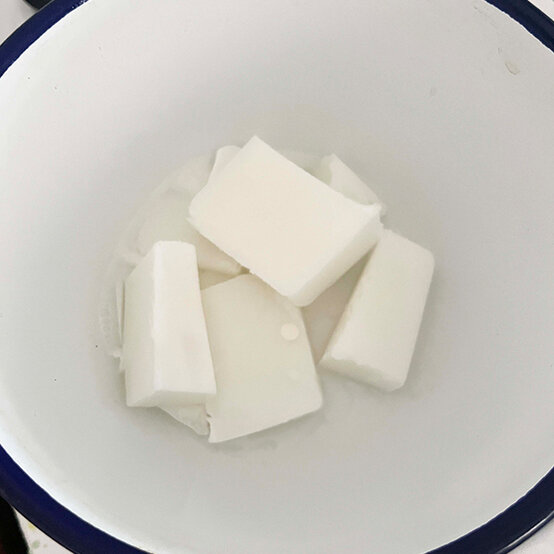 how-to-make-soap-new-step-1.jpg?sw=554&q=85