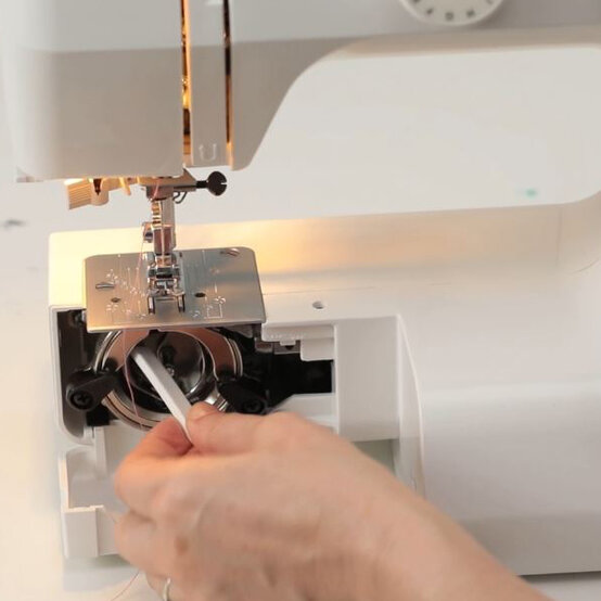 sewingmachine-step6.jpg?sw=554&q=85
