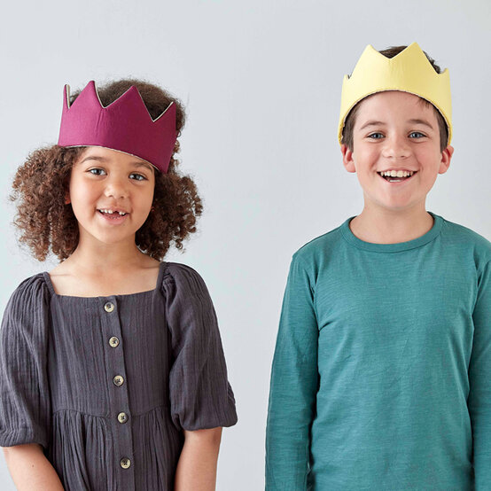 idea_things-to-sew-minutes_crowns.jpg?sw=554&q=85