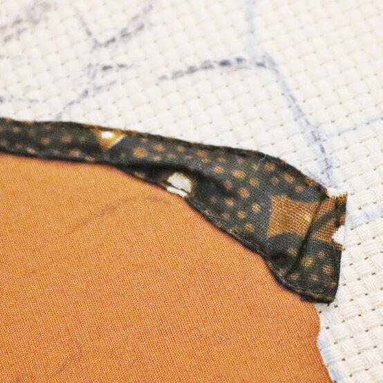 winterpunchneedle_step5_2.jpg?sw=554&q=85