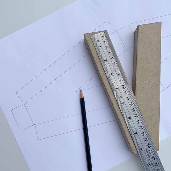 Idea_how-to-make-a-3d-punch-needle-letter_step1c.jpg?sw=554&q=85