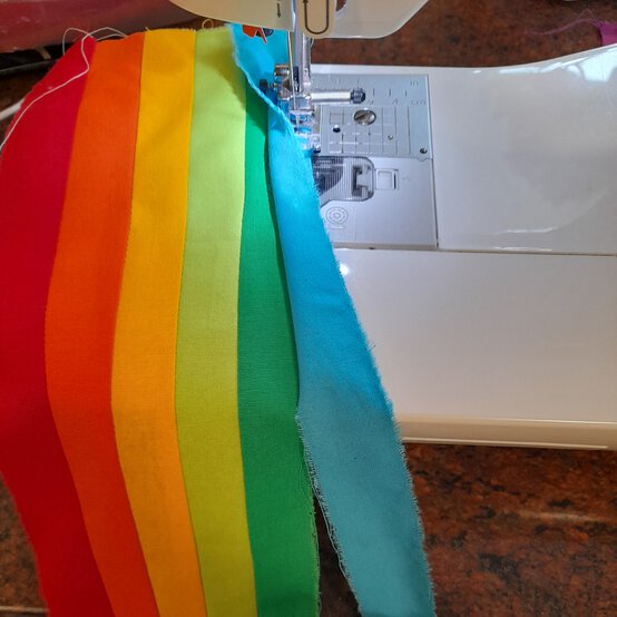 rainbow_mat_pride_4b.jpg?sw=554&q=85