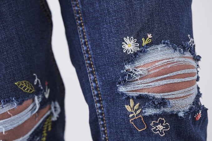 how_to_embroider_jeans.jpg?sw=680&q=85