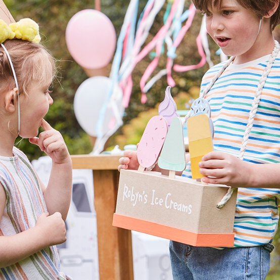 Cricut-How%20to%20Make%20an%20Ice%20Cream%20Play%20Set_Sq.jpg?sw=554&q=85